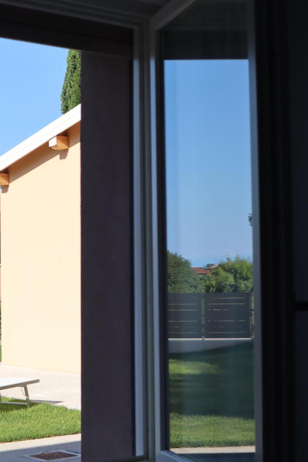 Cavecchie Desenzano Apartment Desenzano del Garda Exterior photo